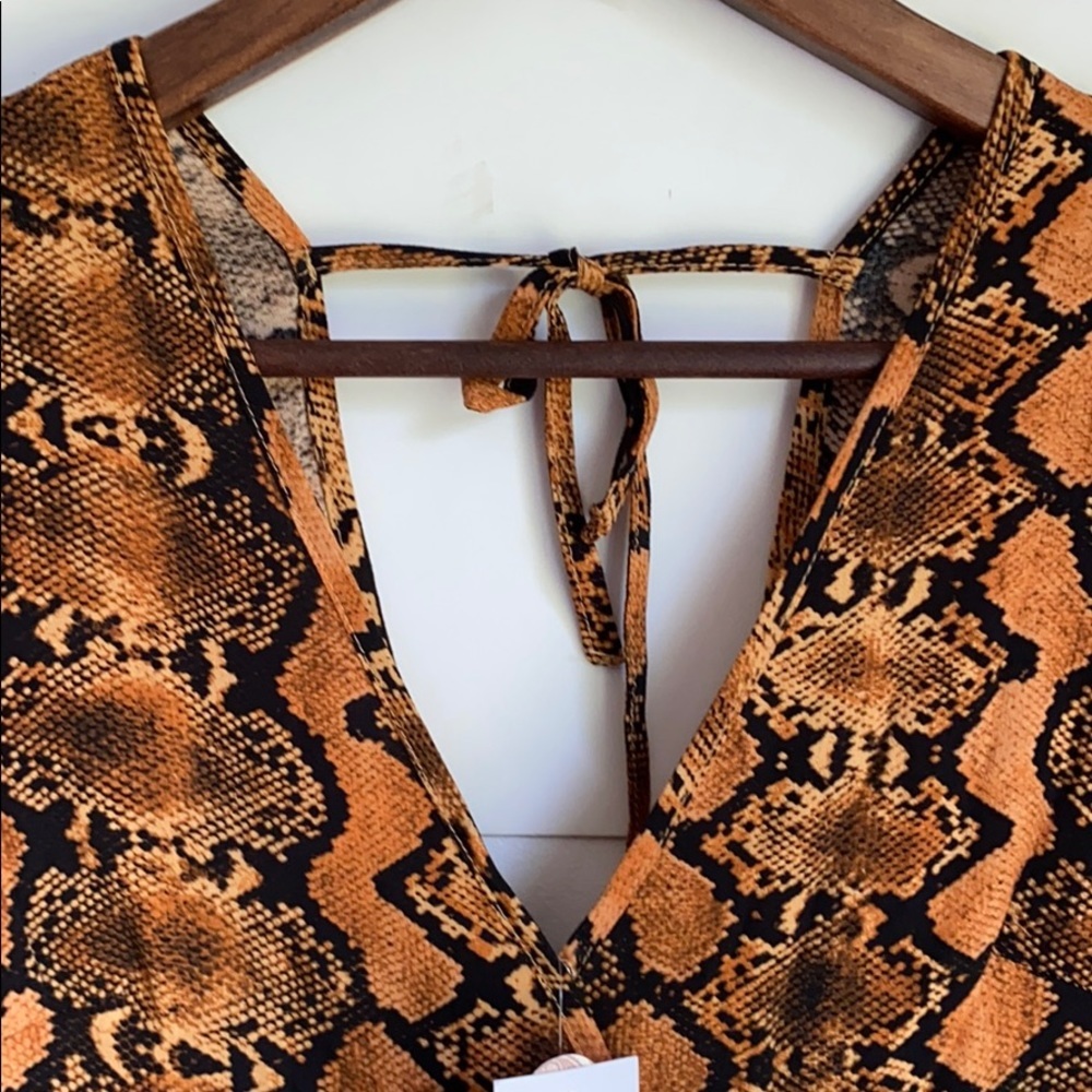 NWT Band of Gypsies Snakeskin Jumpsuit XS - Picture 7 of 9
